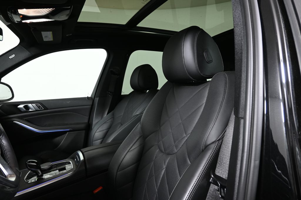 Thumbnail: 2023 BMW X5 - 5