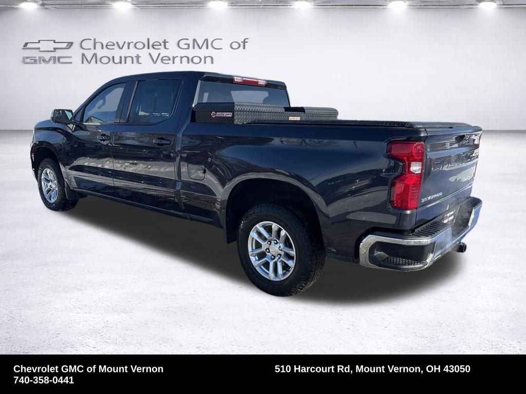2023 Chevrolet Silverado 1500 LT - Image 3