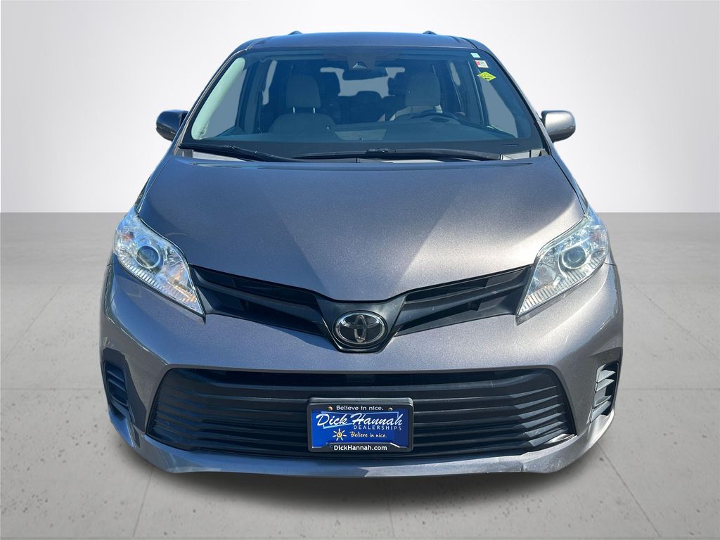 2020 Toyota Sienna L