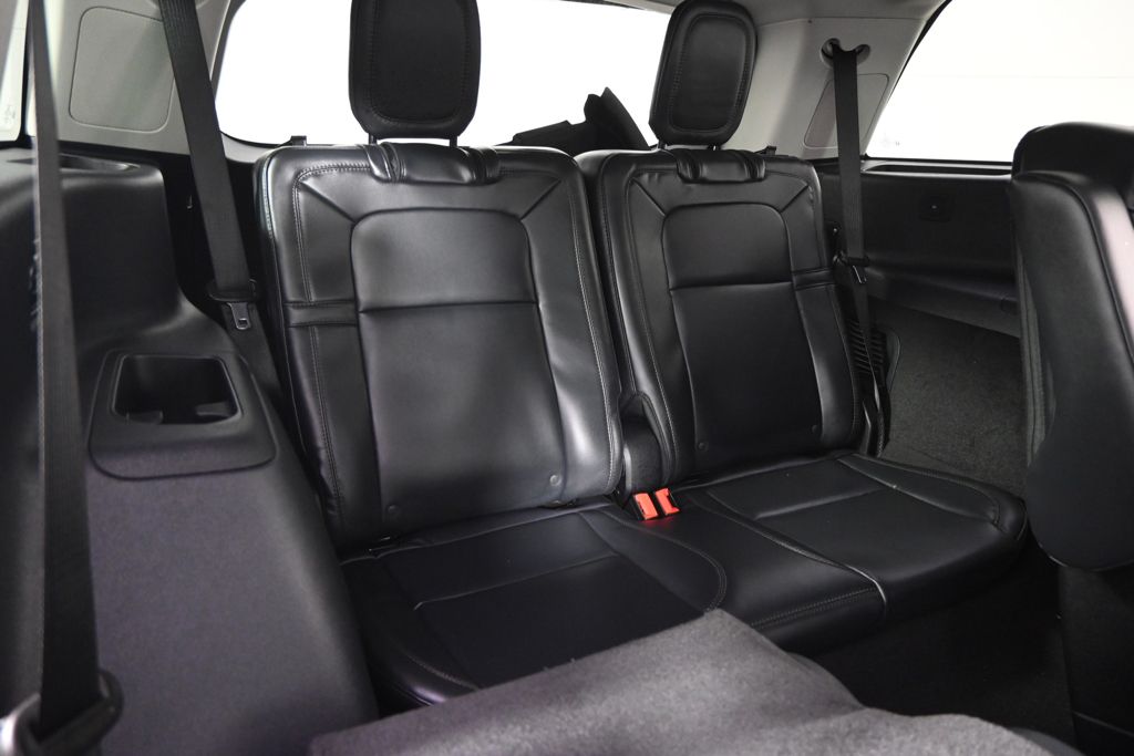 New 2026 White Lincoln Reserve image 19