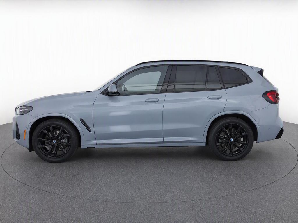 Thumbnail: 2024 BMW X3 - 32