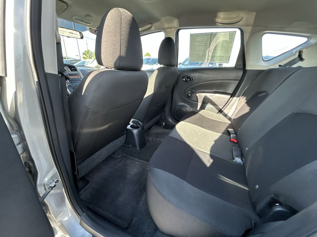Thumbnail: 2015 Nissan Versa Note - 32