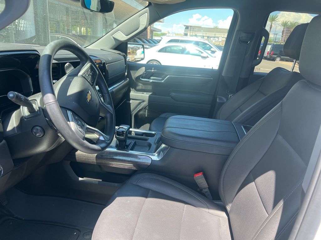 Thumbnail: 2024 Chevrolet Silverado 1500 - 5
