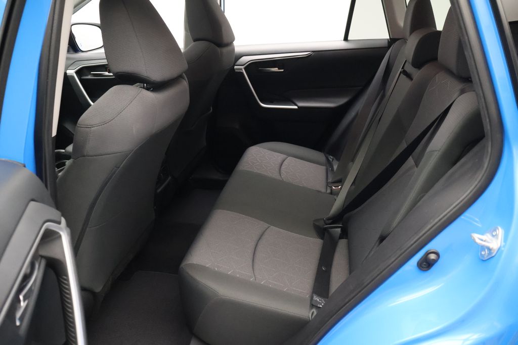 Thumbnail: 2019 Toyota RAV4 - 19