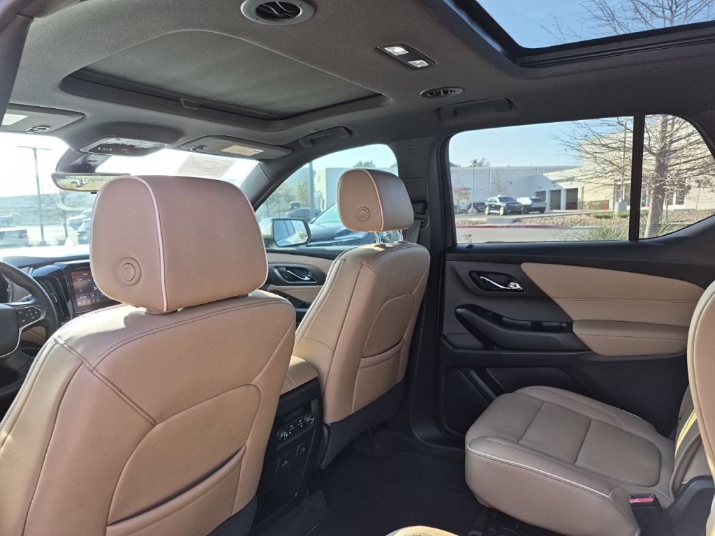 Used Car 2023 Chevrolet Traverse  Premier For Sale Under $40,000 In Austin, Texas