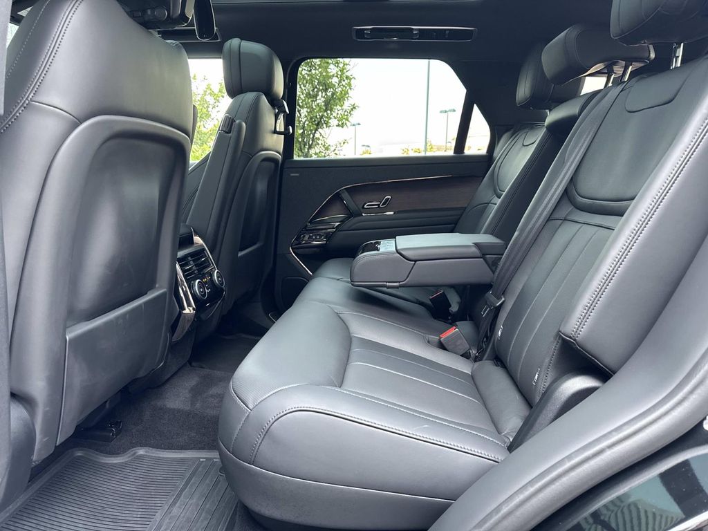 Certified Used 2024 Black Land Rover SE image 14