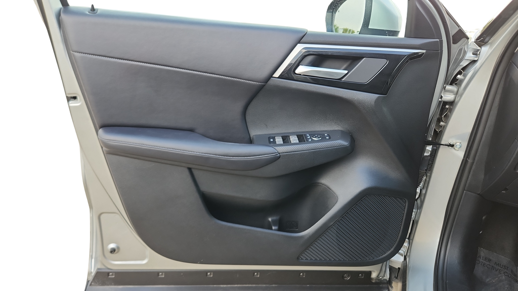 2024 Mitsubishi Outlander