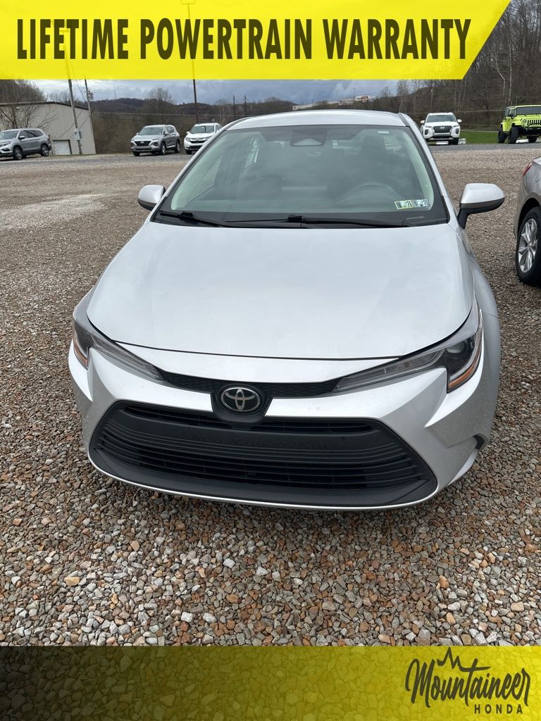 2024 Toyota Corolla LE FWD Sedan Front-Wheel Drive Continuously Variable Transmission