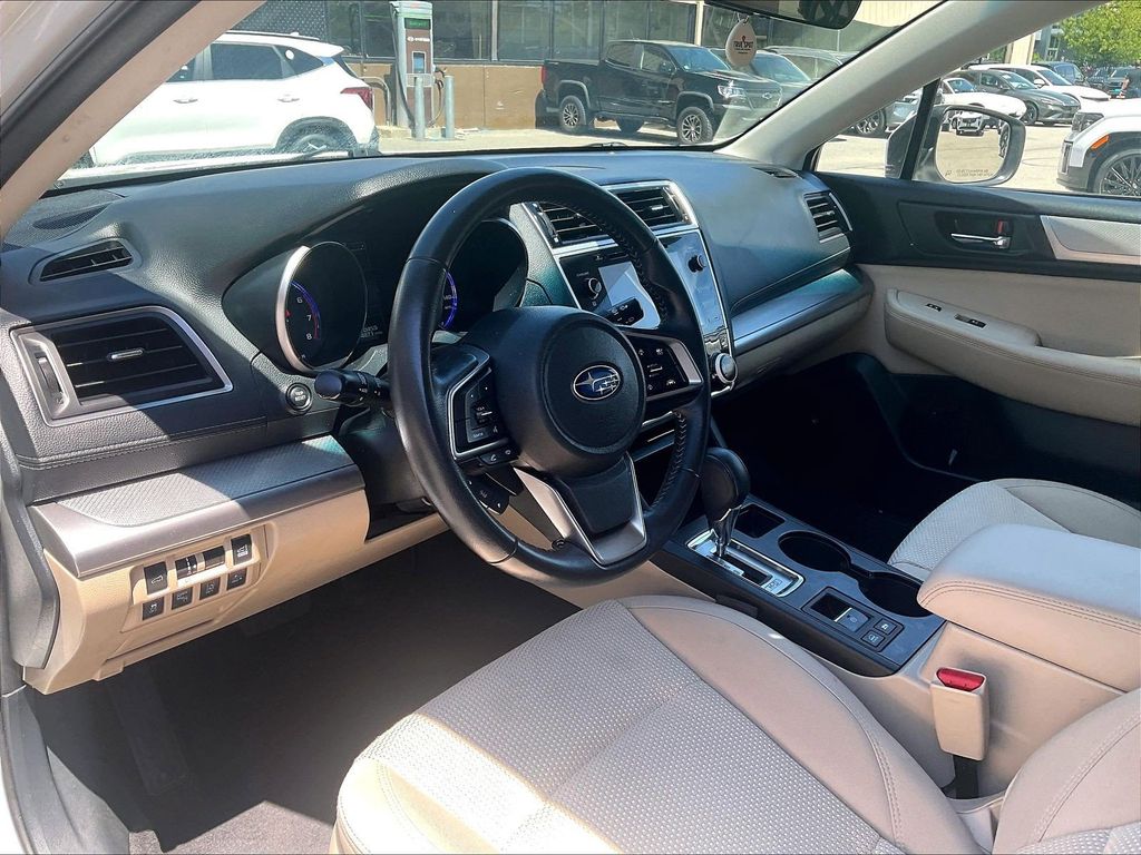 2018 Subaru Outback — photo 8