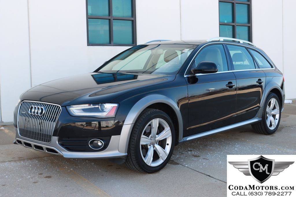 Brilliant Black 2013 Audi Allroad Wagon All-Wheel Drive 8-Speed Automatic
