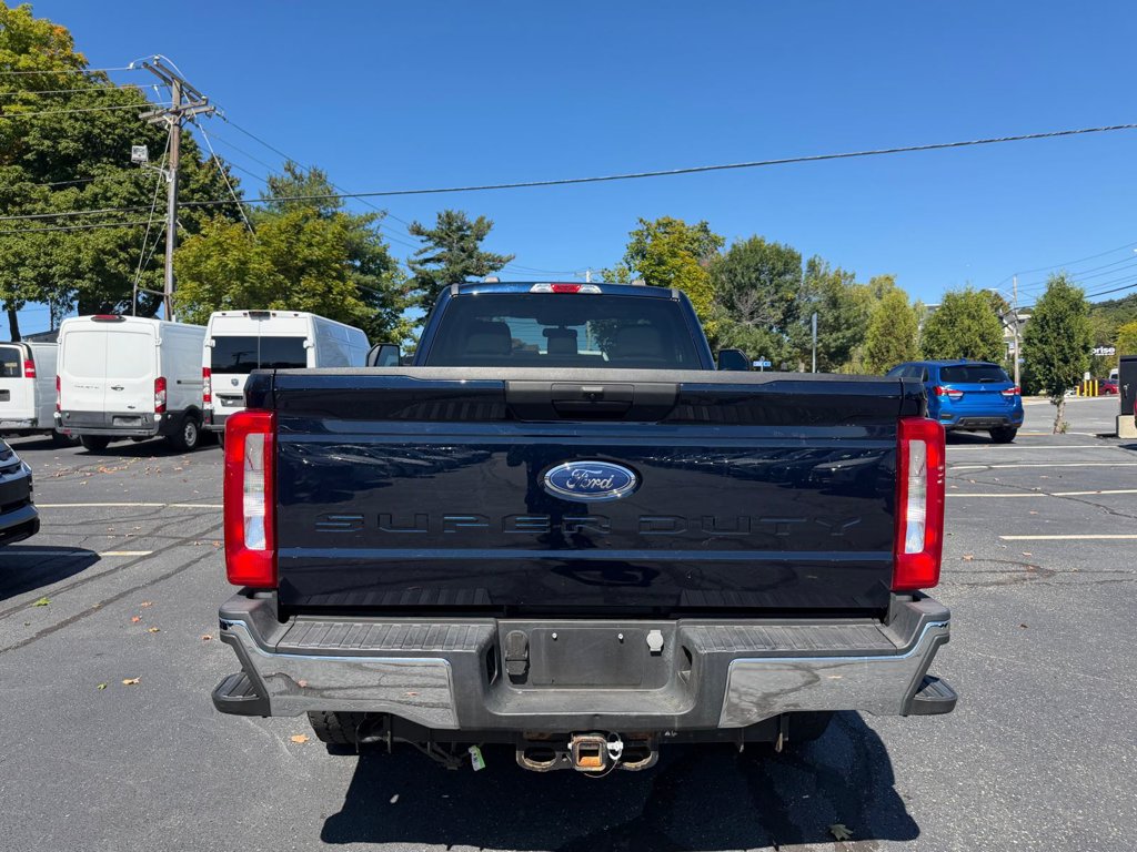 Used 2023 Ford F-350SD Truck