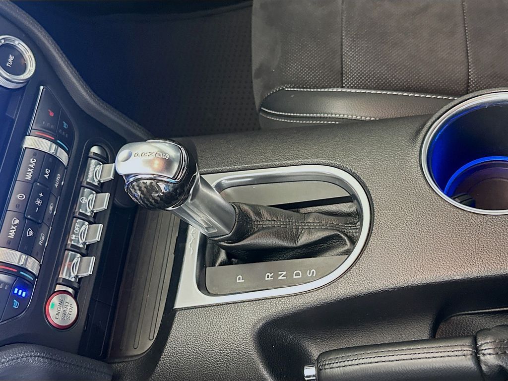 Thumbnail: 2019 Ford Mustang - 16