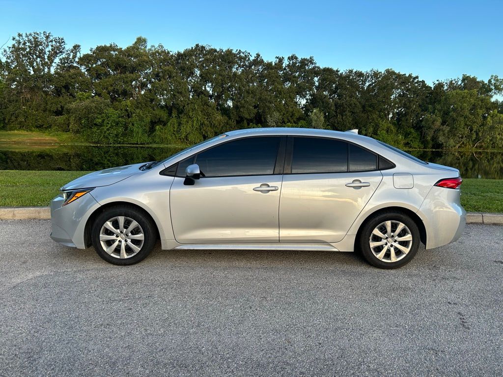 Thumbnail: 2021 Toyota Corolla - 2