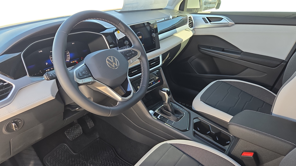 2026 Volkswagen Taos