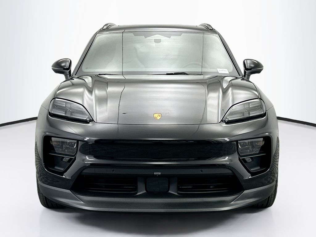 Thumbnail: 2025 Porsche Macan - 10
