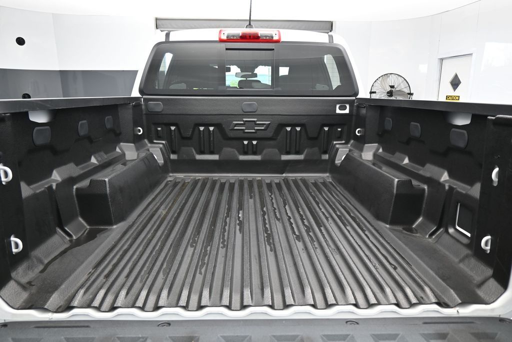 Used 2025 Summit White Chevrolet Trail Boss image 32