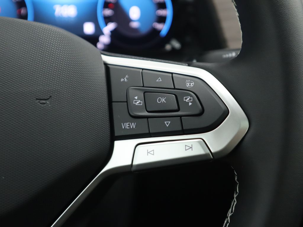 Thumbnail: 2026 Volkswagen Atlas - 13