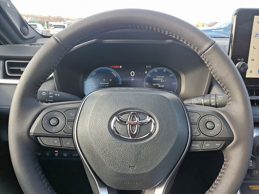 Thumbnail: 2025 Toyota RAV4 - 11