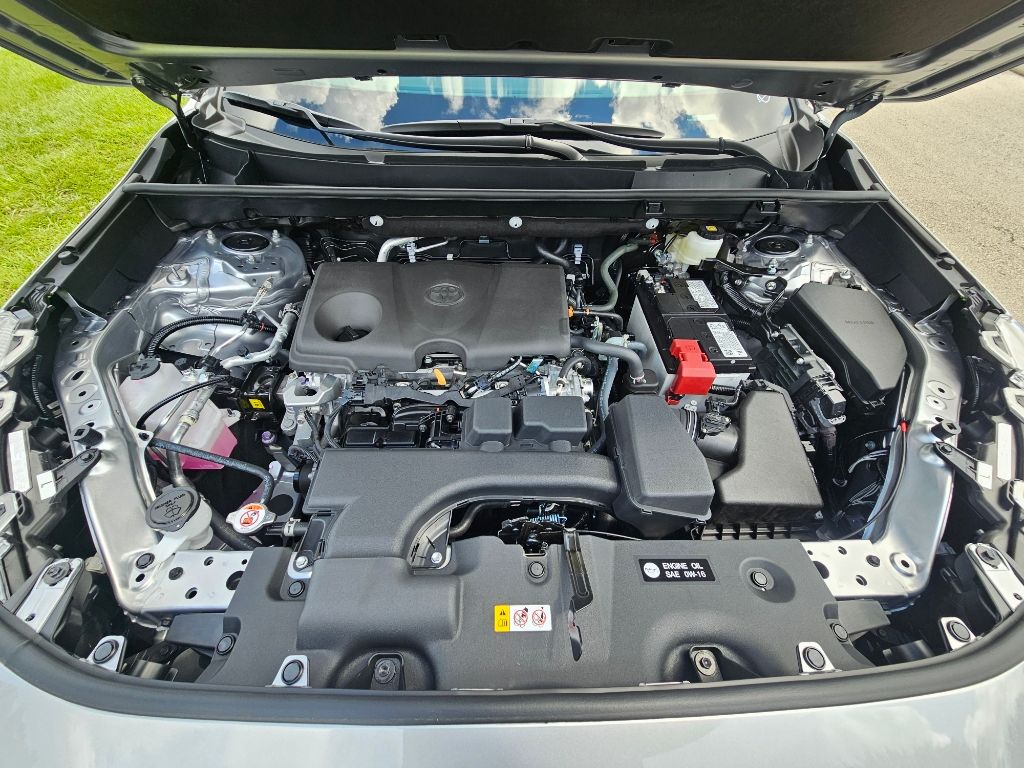 Thumbnail: 2024 Toyota RAV4 - 11