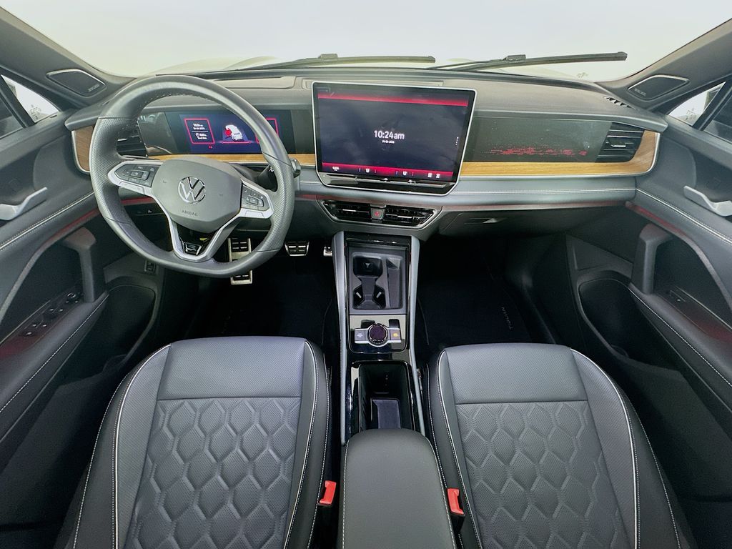 Used 2025 Black Volkswagen 2.0T SEL R-Line image 10