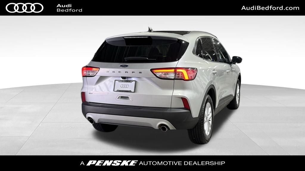 Thumbnail: 2020 Ford Escape - 6