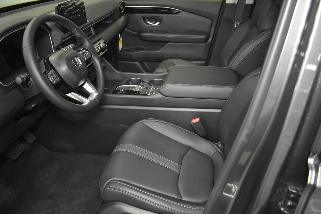 Thumbnail: 2025 Honda Pilot - 21