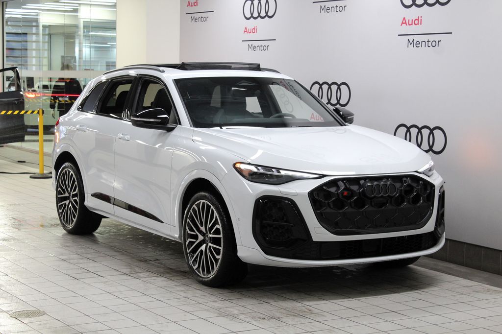 Thumbnail: 2025 Audi SQ5 - 8