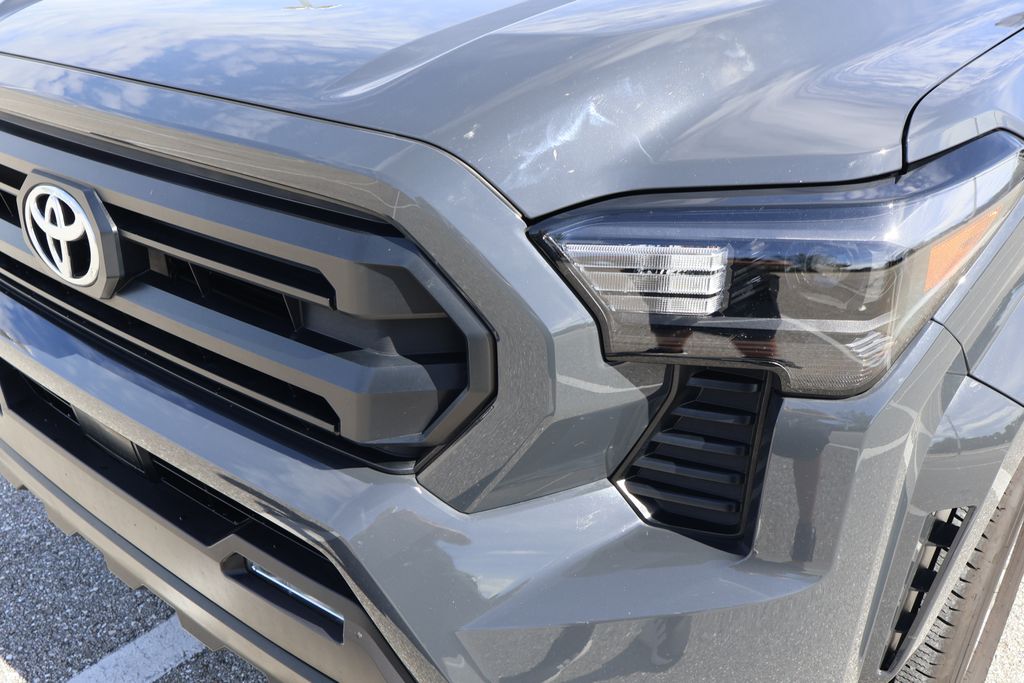 Thumbnail: 2026 Toyota Tacoma - 3