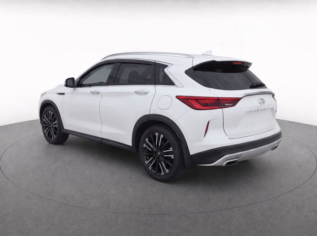 Thumbnail: 2021 INFINITI QX50 - 3