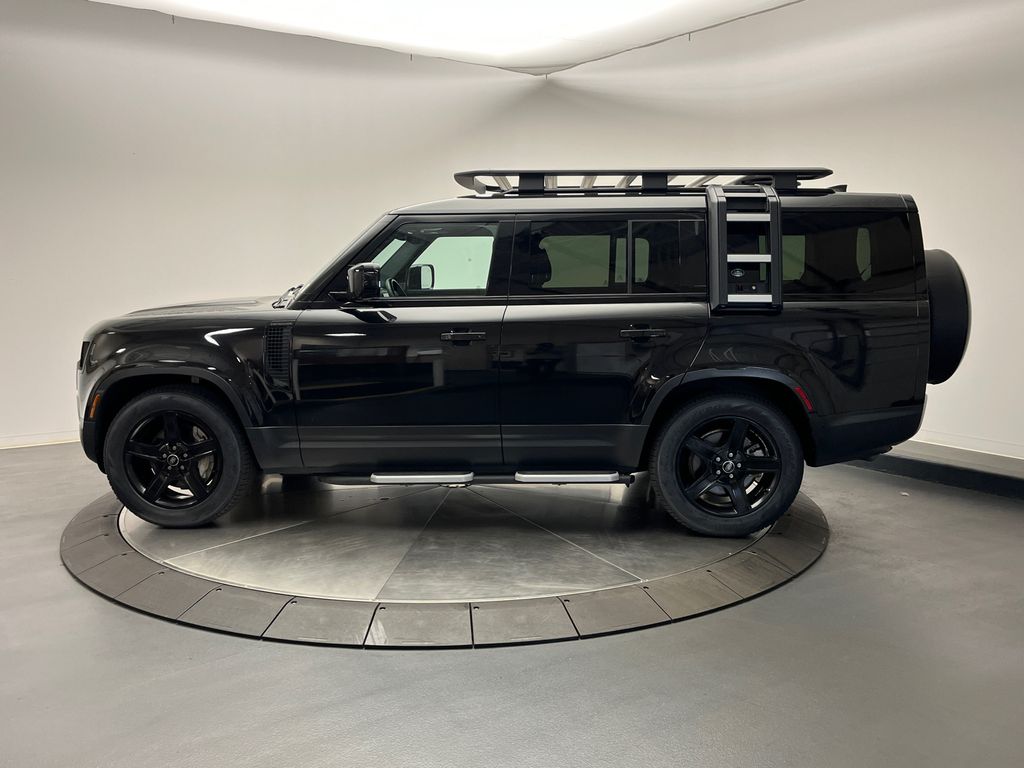 2023 Land Rover Defender 130 2