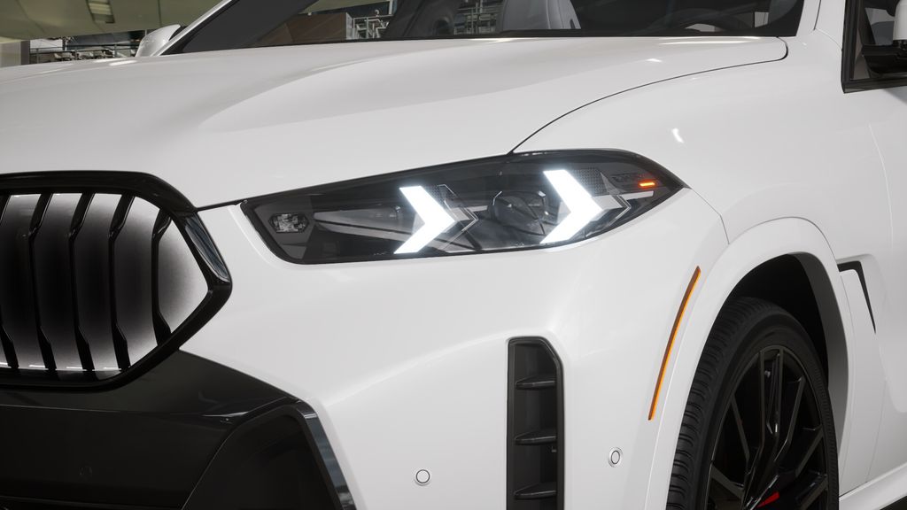 Thumbnail: 2026 BMW X6 - 6