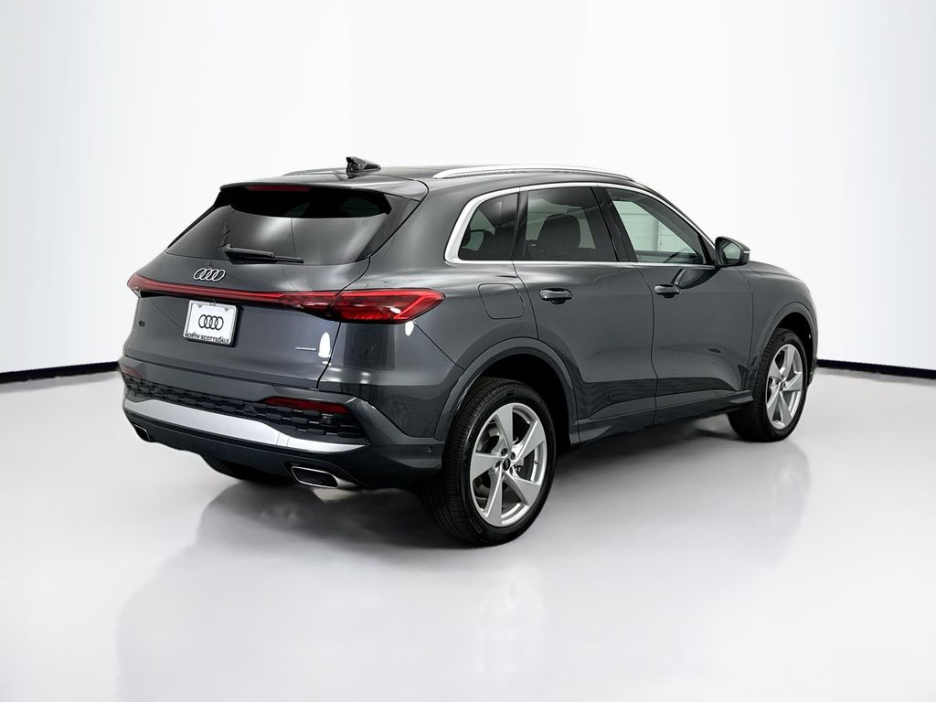 Thumbnail: 2025 Audi Q5 - 5