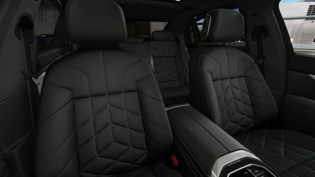 Thumbnail: 2025 BMW 7 Series - 11
