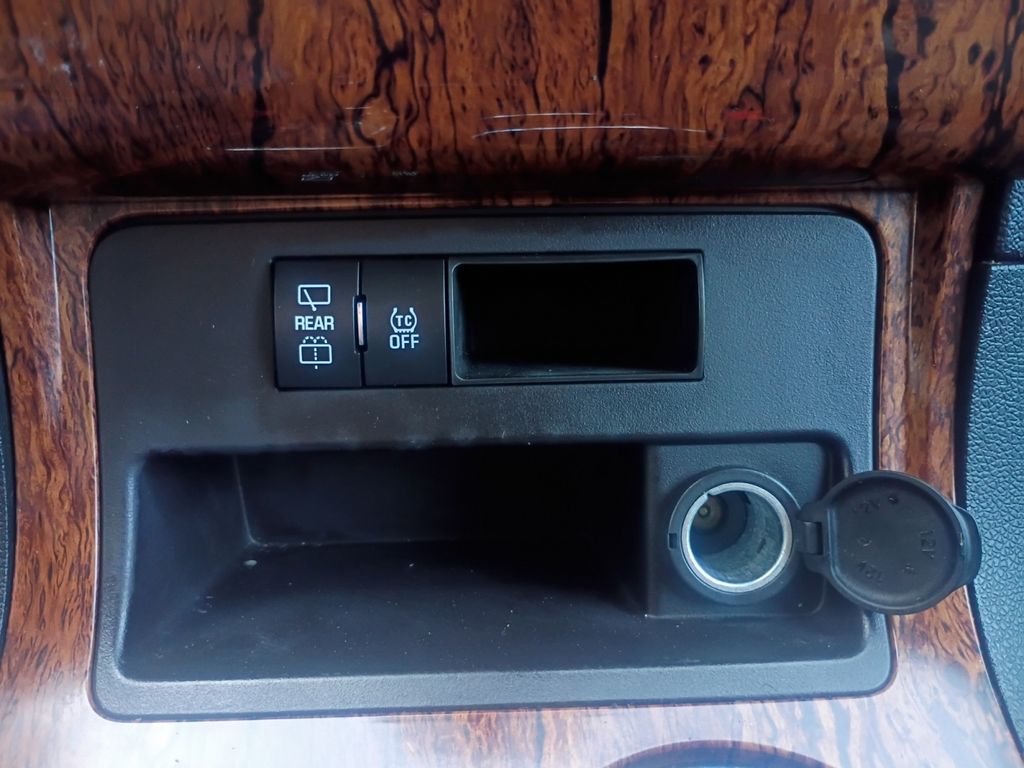 Used Car 2013 Chevrolet Traverse  Lt For Sale Under $10,000 In Austin, Texas