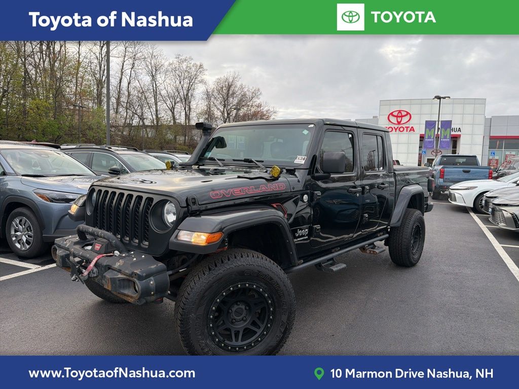 2021 Jeep Gladiator Overland Crew Cab 4WD