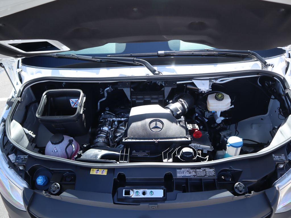 Thumbnail: 2025 Mercedes-Benz Sprinter - 30