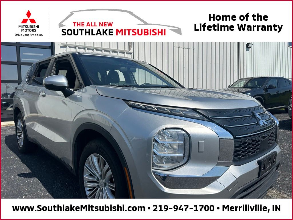 Alloy Silver Metallic 2022 Mitsubishi Outlander SUV / Crossover All-Wheel Drive Continuously Variable Transmission