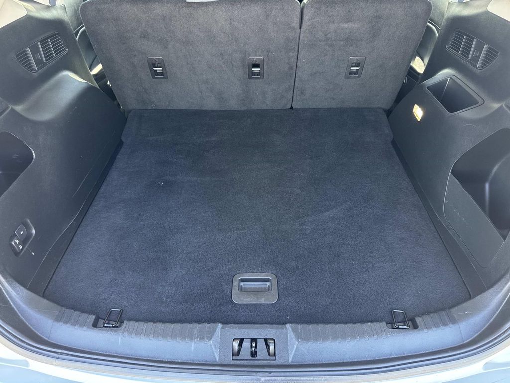 Used 2023 Ford Edge SEL 4D Sport Utility