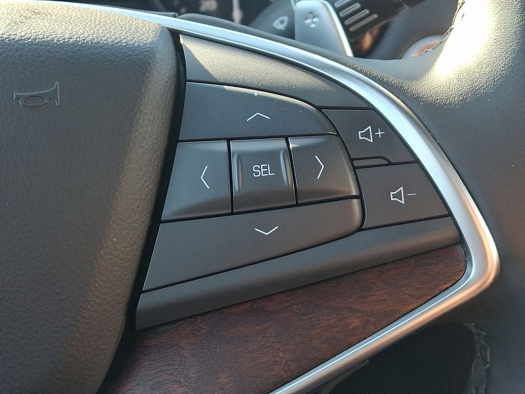 Thumbnail: 2025 Cadillac XT5 - 23