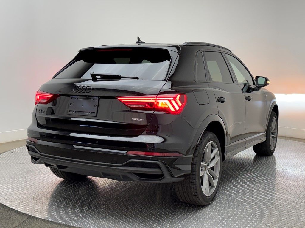 2025 Audi Q3  7