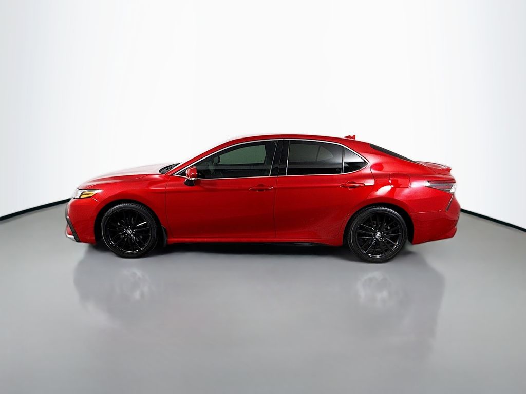 Thumbnail: 2021 Toyota Camry - 8