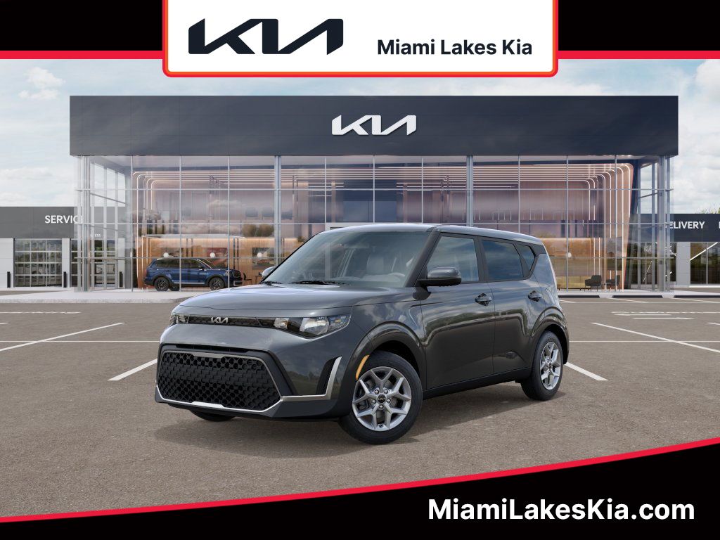 2025 Kia Soul LX's photo