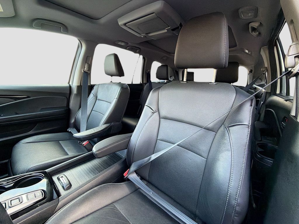 2021 Honda Pilot Elite White at Emmons Autoplex