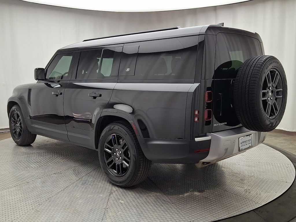 Thumbnail: 2024 Land Rover Defender - 6