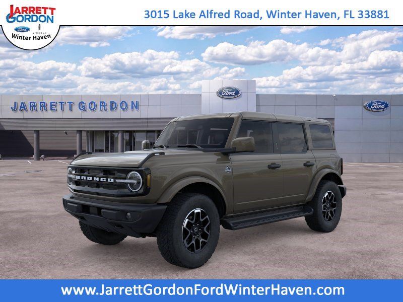 Gray 2026 Ford Bronco SUV / Crossover Four-Wheel Drive Automatic