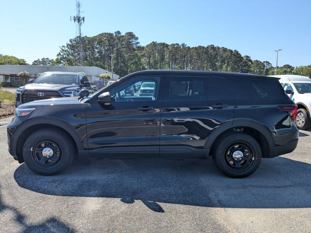 2025 Ford Police Interceptor Utility 
