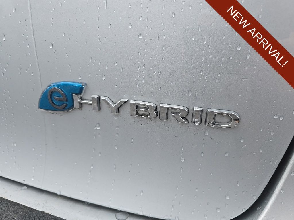 Used 2023 Chrysler Pacifica Hybrid For Sale in Fort Wayne, IN