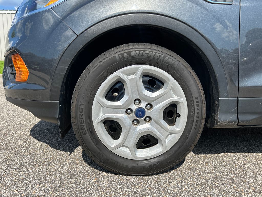 Certified Used 2017 Gray Ford S image 7
