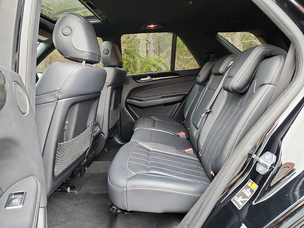 Thumbnail: 2018 Mercedes-Benz GLE - 10