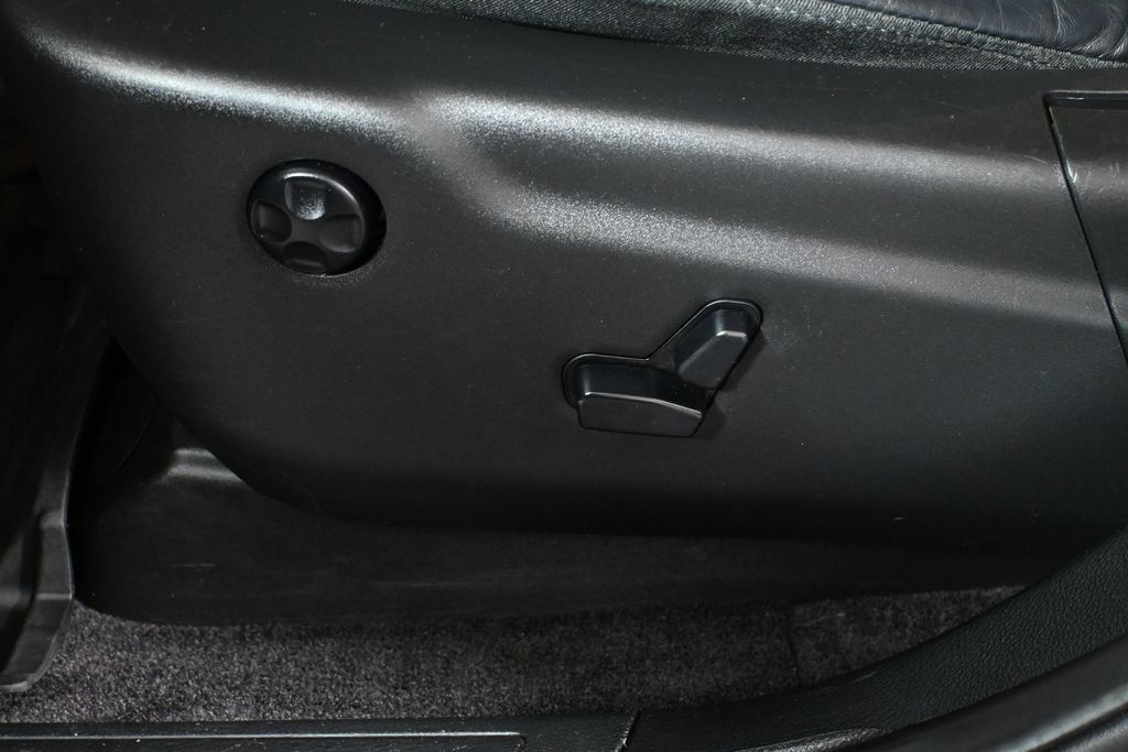 Thumbnail: 2018 Jeep Grand Cherokee - 26